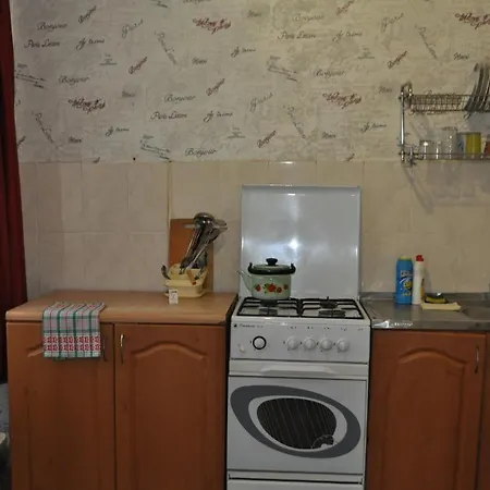 Apartment Near The Bus Station In Kremenchuk Exterior photo